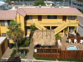Hollywood Sands Resort